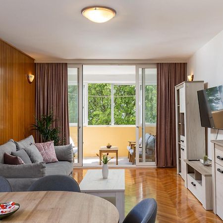 Bliss Apartment Near Bellevue Beach Dubrovnik Bagian luar foto