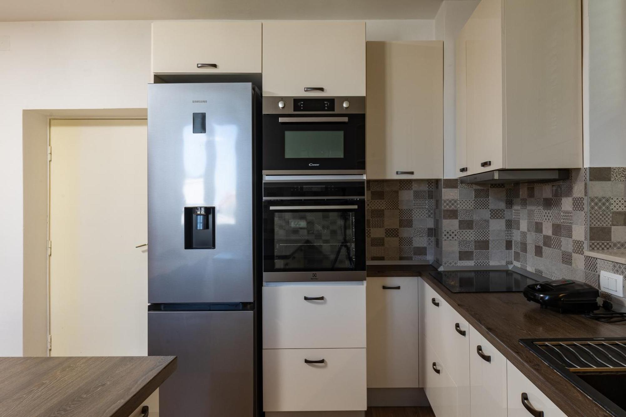 Bliss Apartment Near Bellevue Beach Dubrovnik Bagian luar foto