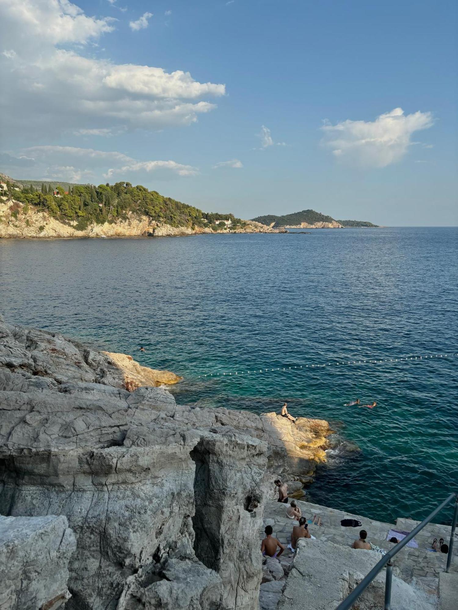 Bliss Apartment Near Bellevue Beach Dubrovnik Bagian luar foto